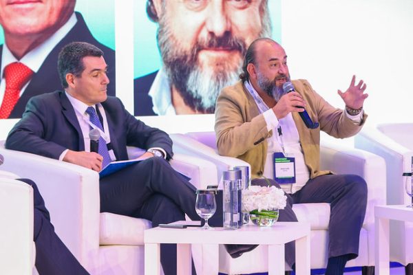 54871782882_5e546eeb3a_z